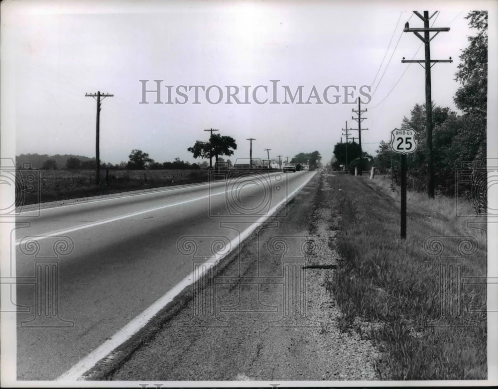 1962 Press Photo Old Route 25 Between Findley and Bluffton - nef33248