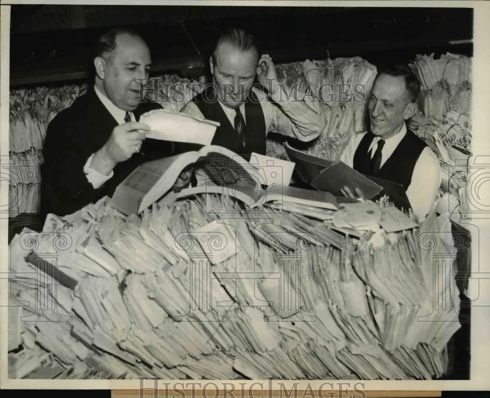 1936 Press Photo Postmaster Albert Goldman of NY, Thomas Keyes & I Duyer
