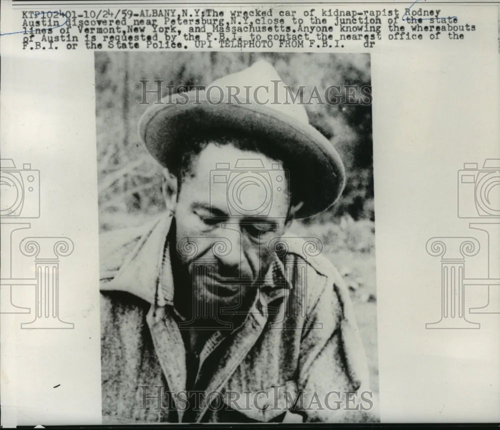1959 Press Photo Wrecked car of kidnap-rapist discovered near Petersburg, NY