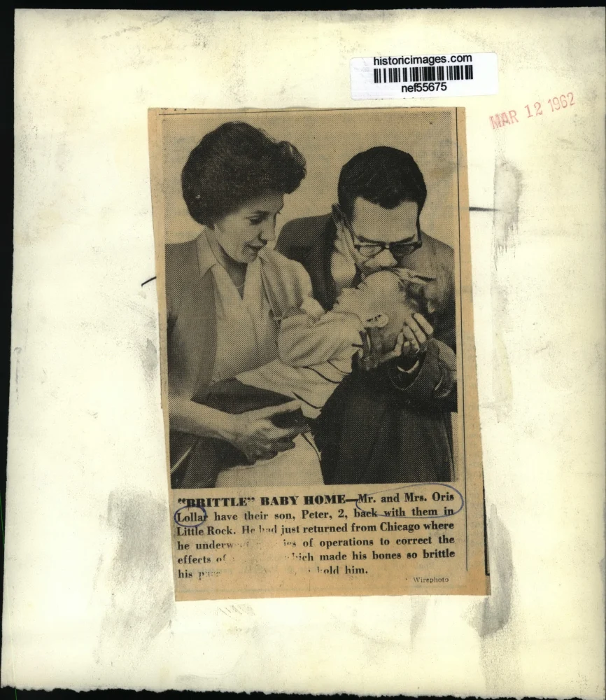 1962 Press Photo Mr & Mrs Oris Lollar Baby Home in Little Rock after Operation - Image 2