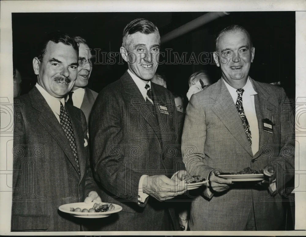 1944 Press Photo Governors gather for the 36th annual Governor's conference