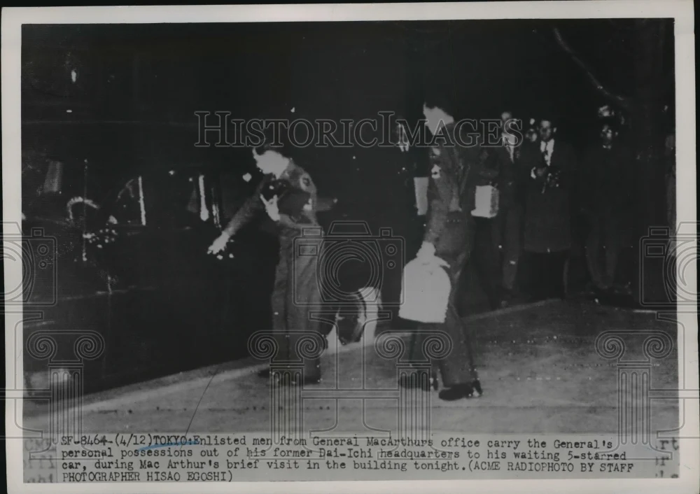 1951 Press Photo Enlisted men of Gen MacArthur's office at his Tokyo office