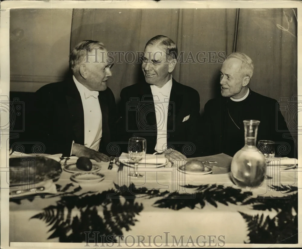1936 Press Photo New York Metropolitan Fellowship Dinner Attendees NYC