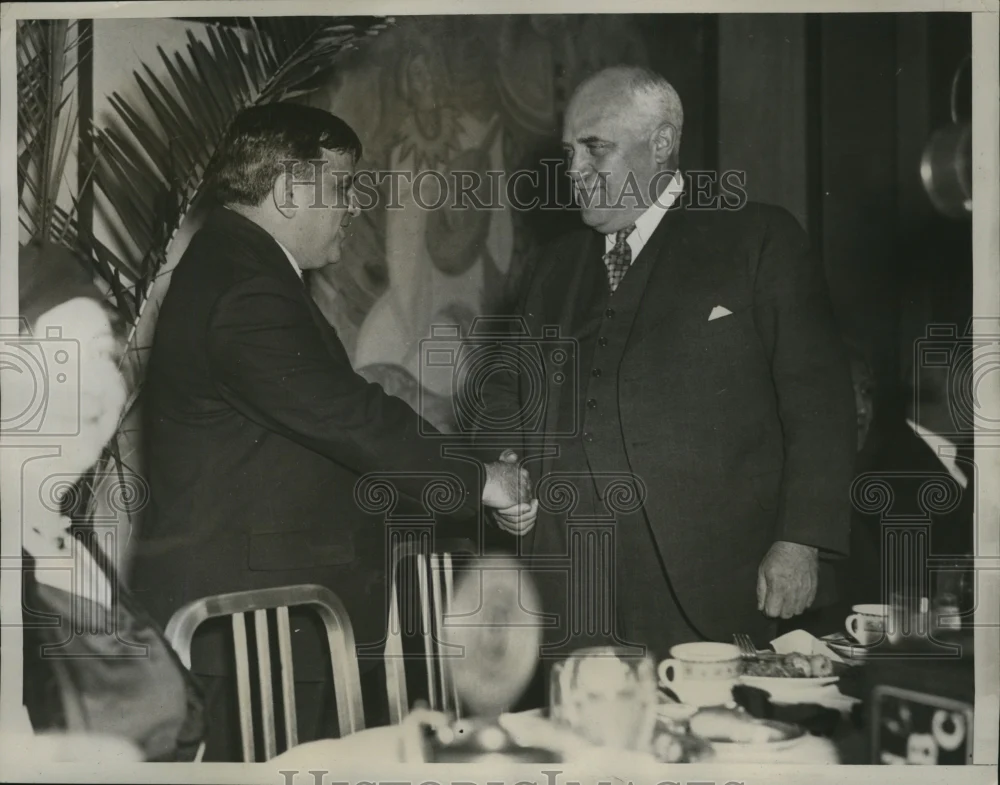 1933 Press Photo NEW YORK RIVAL MAYORALTY CANDIDATES MEET NYC - neny25246
