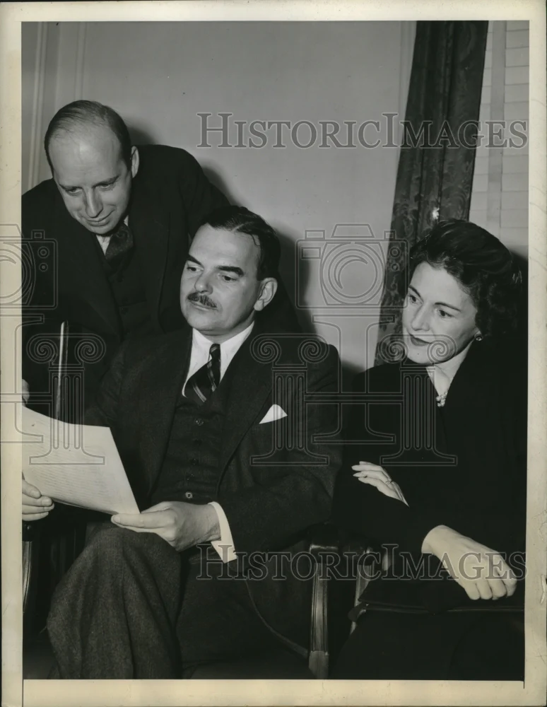1944 Press Photo New York Dewey receives early election returns NYC - neny26521