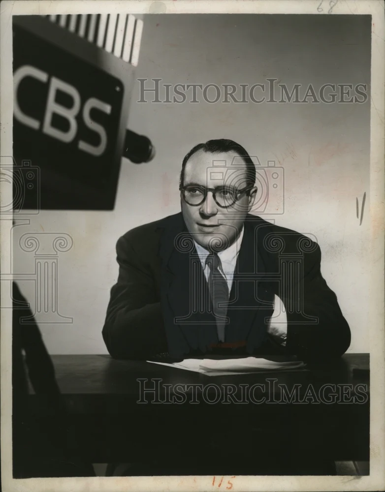 1951 Press Photo Rudolph Halley - neo03365