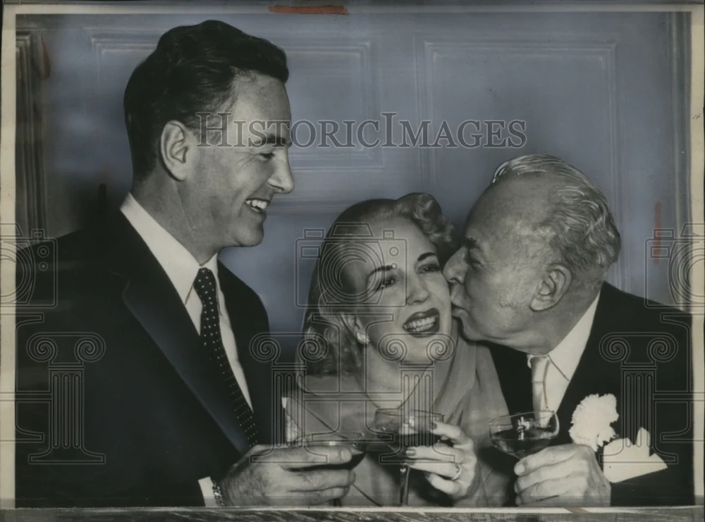 1957 Press Photo Tommy Manville & Anita Roddy-Eden at Her Wedding to John Sutton