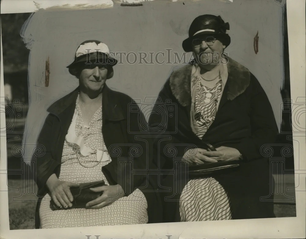 1934 Press Photo Birdie Axtell Mitchell & Eva Kinford Robertson, Kinsman School