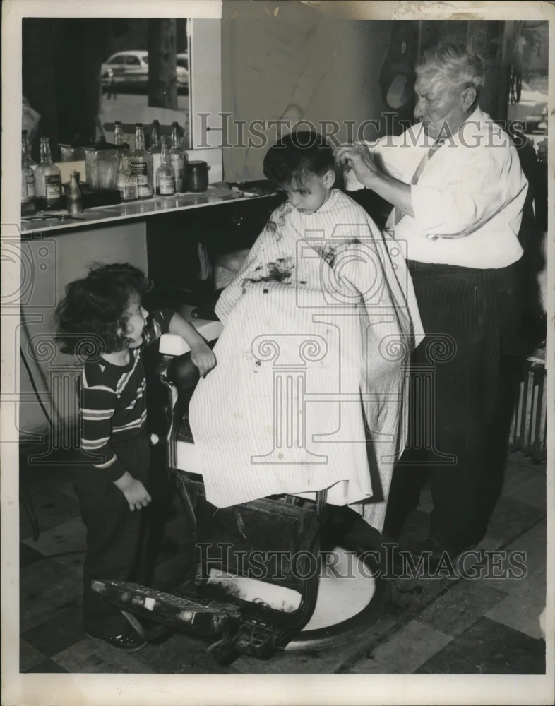 1951 Press Photo James & Joel viisit barber Frank Pietrafisi - neo13228
