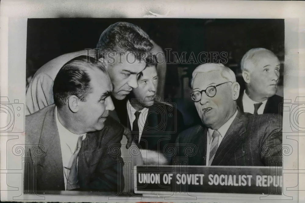 1953 Press Photo Russians Georgi Zarubin, Semyon Tsarapkin, Andrei Vyshinsky UN