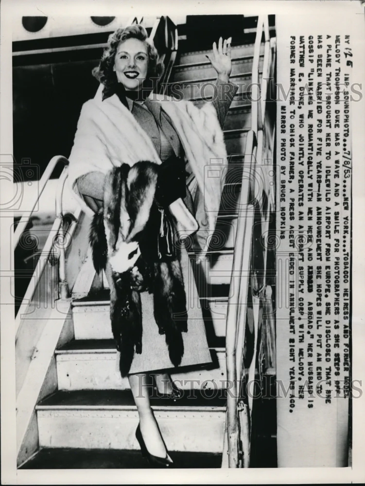 1953 Press Photo Tobacco Heiress and Former Model Melody Thompson Duke