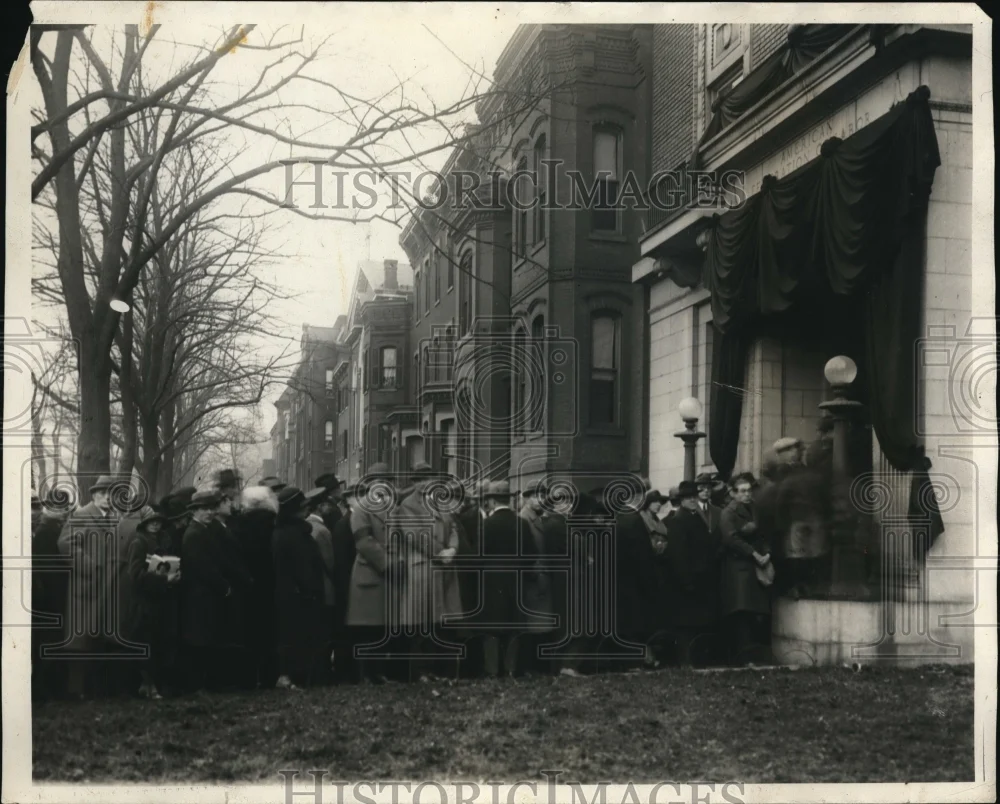 1924 Press Photo Outside Ellis Hall - nex42809