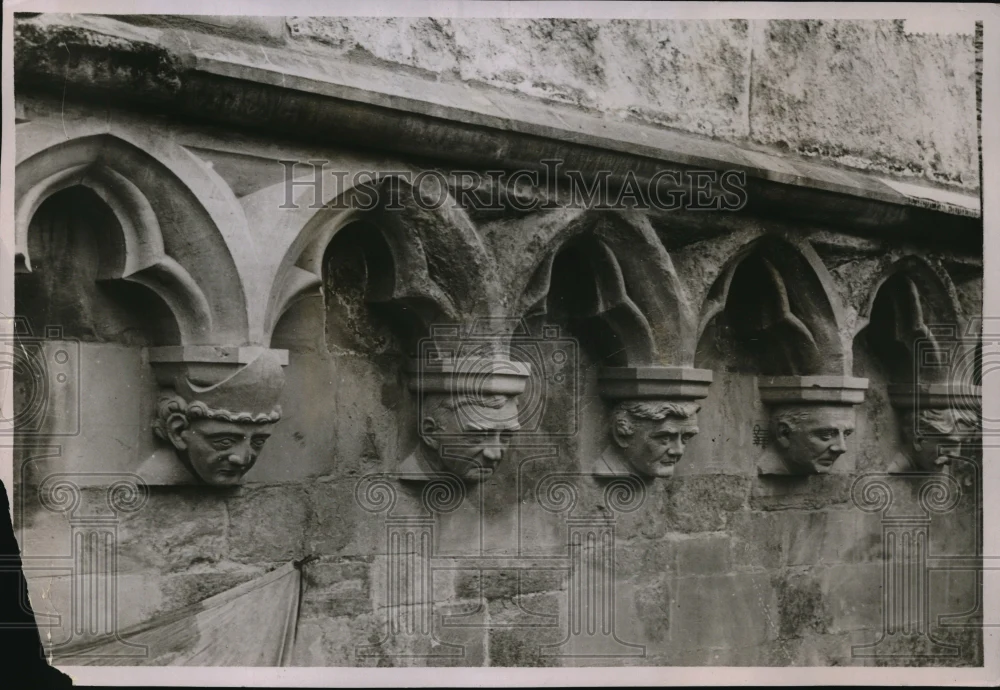 1932 Press Photo South Transept window of Chichester Cathedral