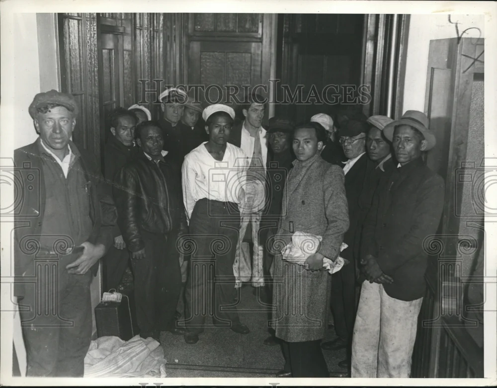 1933 Press Photo Survivors of burned ship Doris Kellogg arrive in Philadelphia