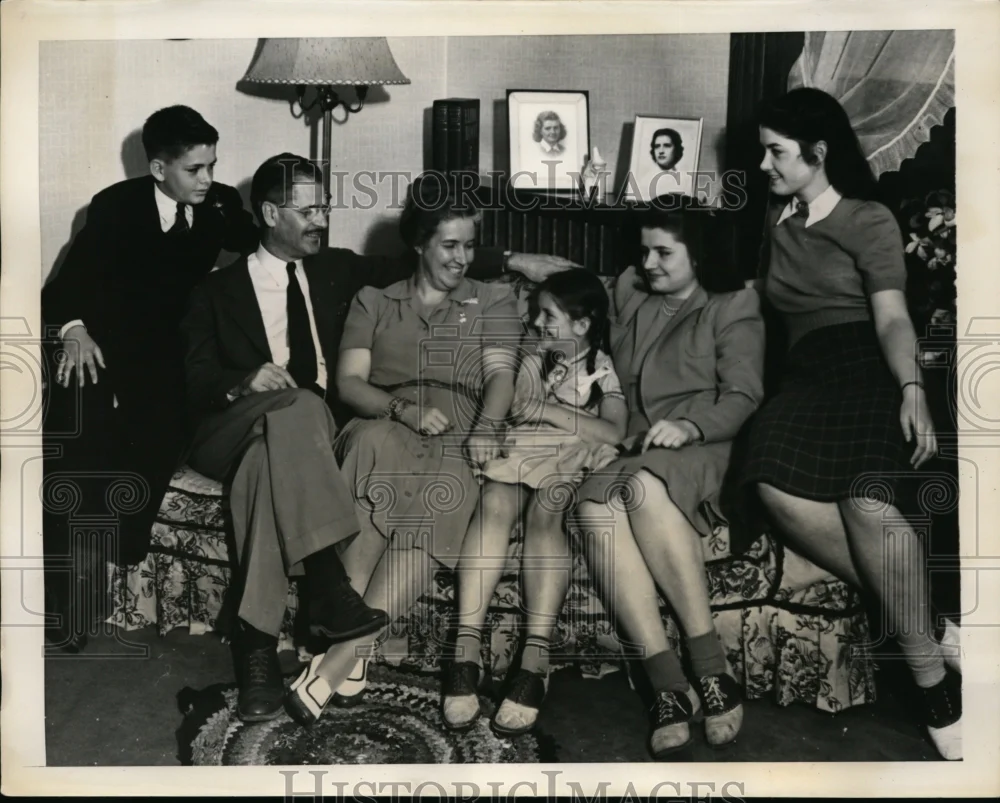 1940 Press Photo State Senator Robert Hendrickson Celebrate Victory for Governor