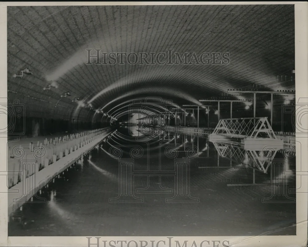 1939 Press Photo Ship Towing Basin Carderach Maryland