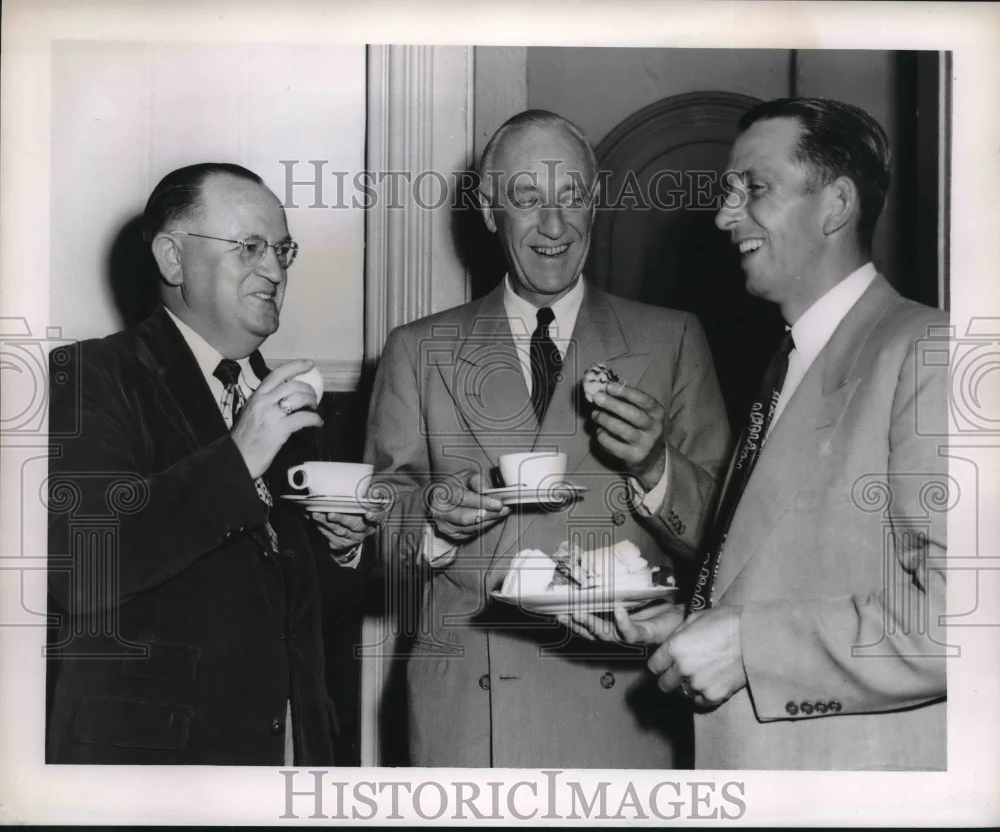 1951 Press Photo Harold Werner, Georg Collin & Erik Ruud attend a party