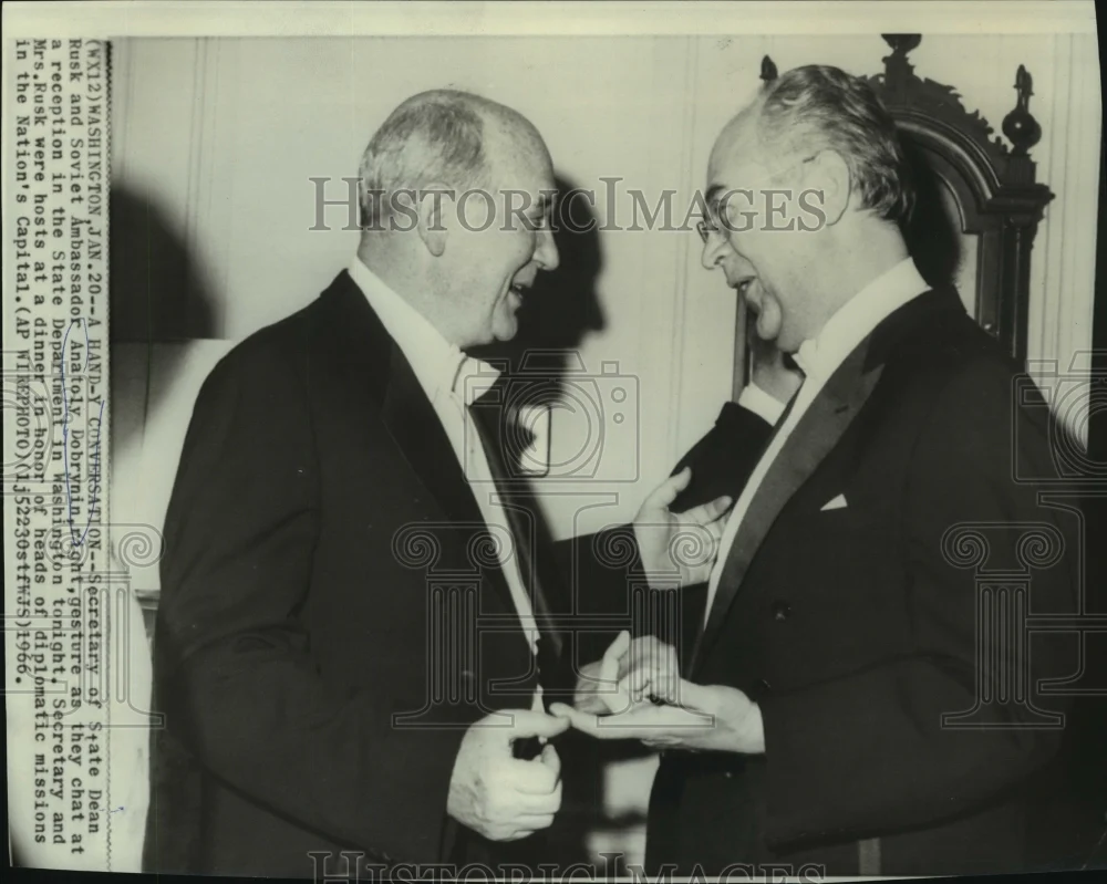 1966 Press Photo Dean Rusk meets with Ambassador Anatoly Dobrynin in Washington