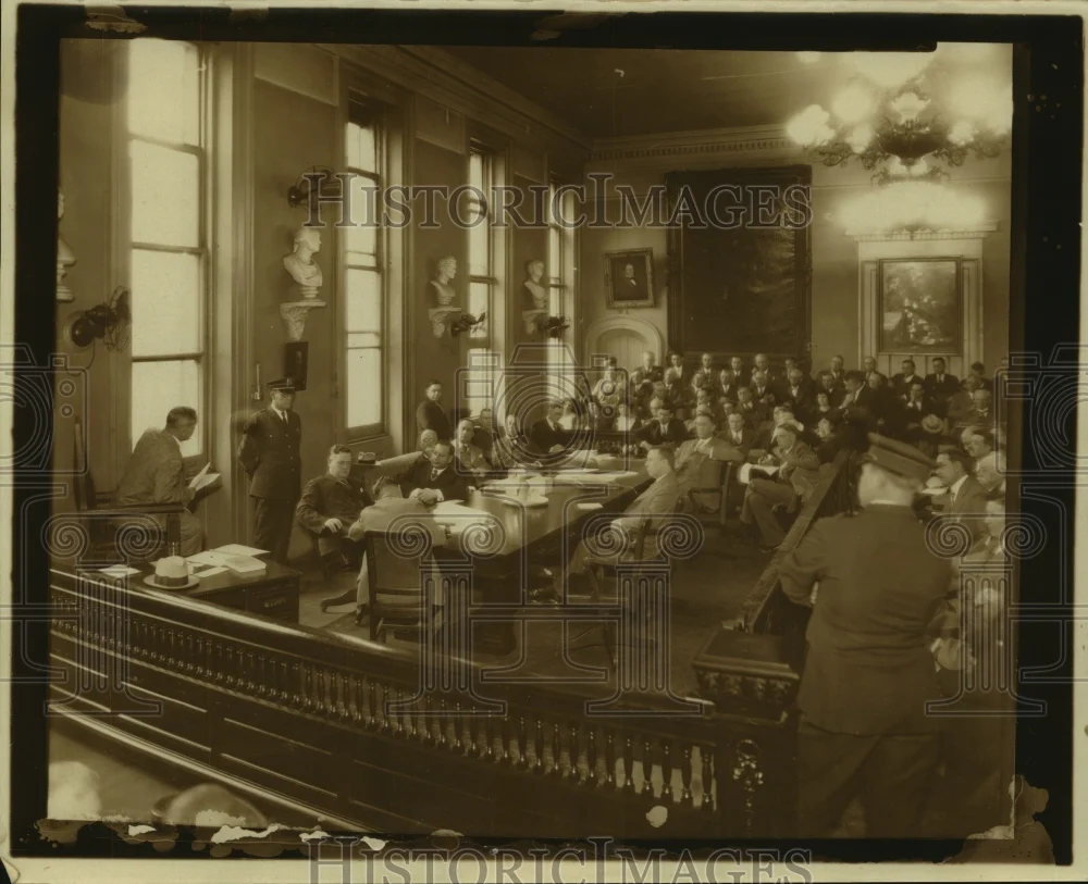 Press Photo Commission Council Chambers in City Hall. - nob05564