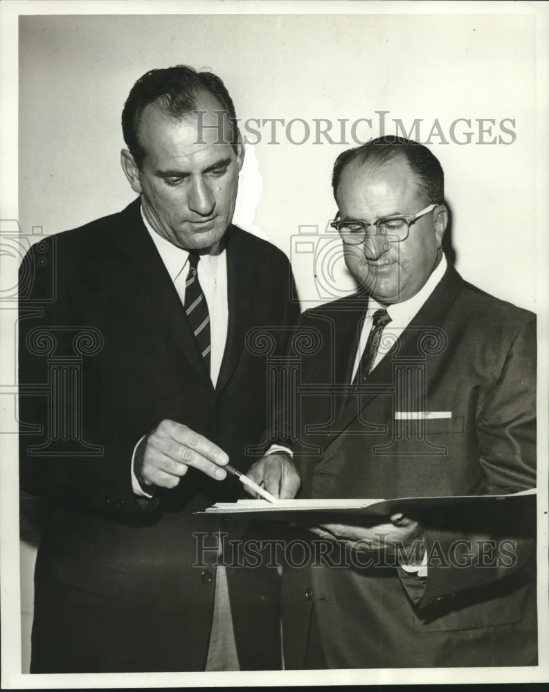 1967 Press Photo Co-chairmen of Association for Retarded Children fund drive