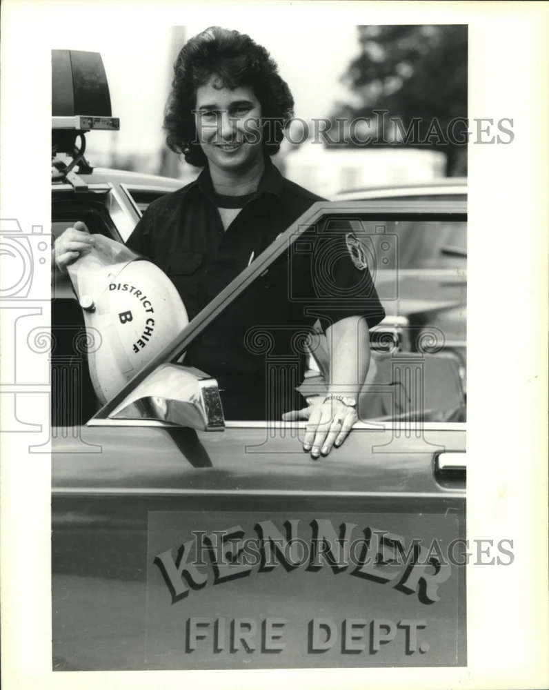 1991 Press Photo Penny Frame, first woman firefighter & now fire chief in Kenner