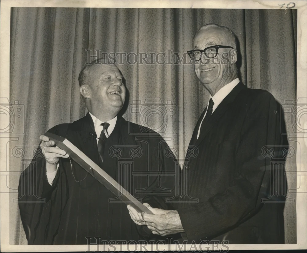 1967 Press Photo John M. Fush honored by the Judges of Civil District Court