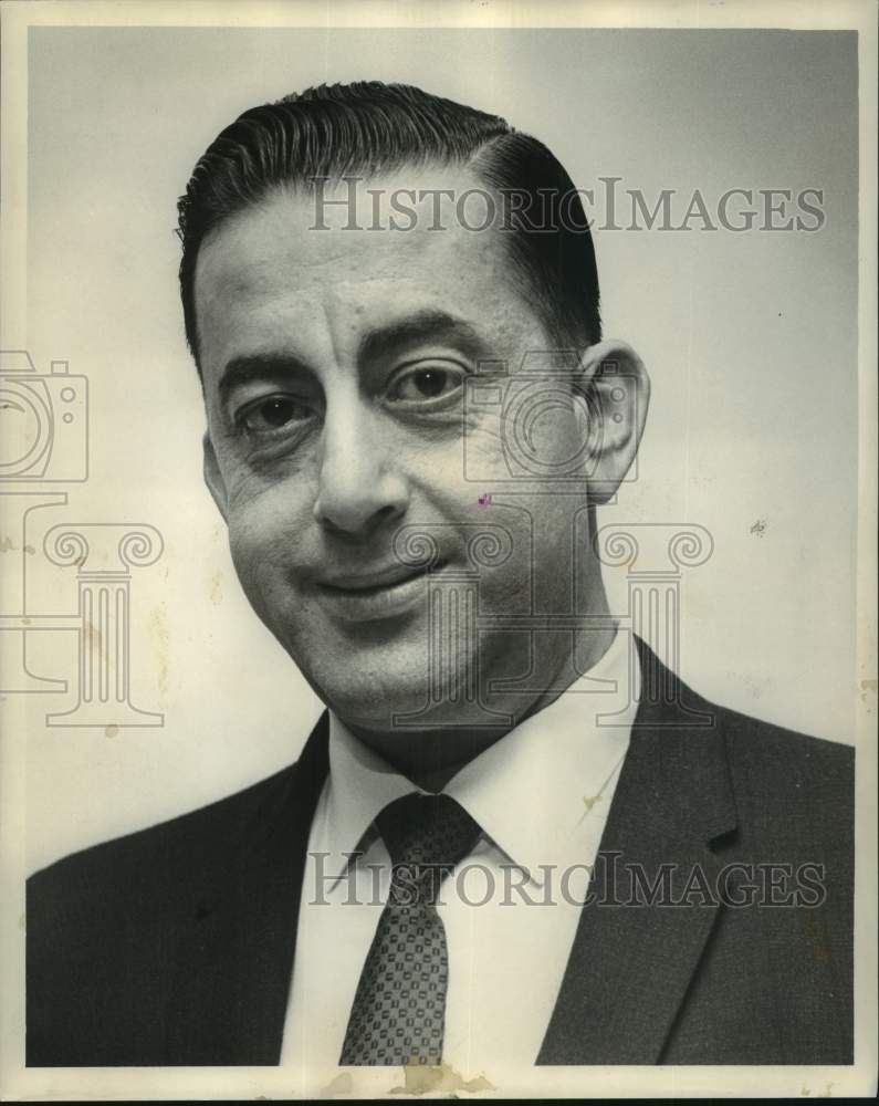 1964 Press Photo Dr Edmond Mickal of Syrian-Lebanon American Club, president