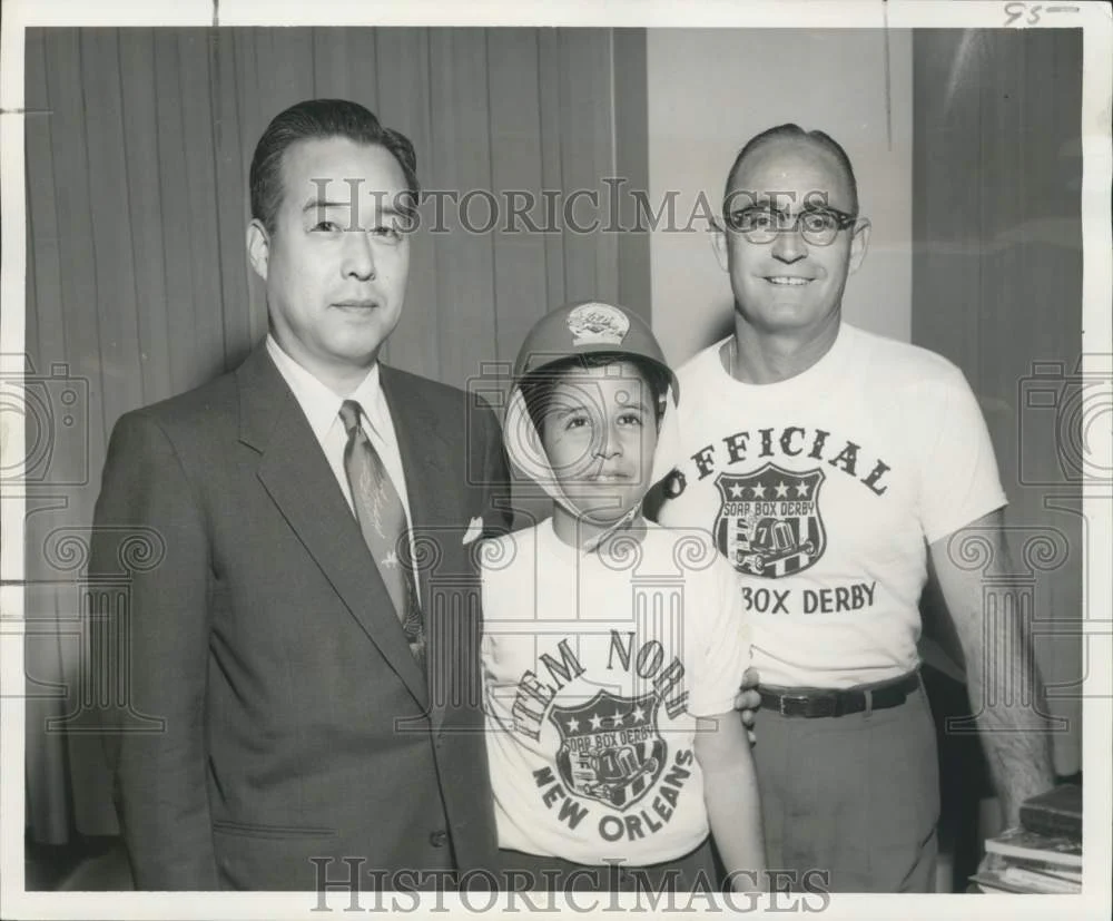1957 Press Photo Nisi Sato with NORD-Chevrolet Soap Box Derby members