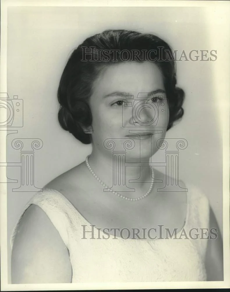 1967 Press Photo Miss Ann Lindsay Schlosser, maid at 1967 Dorians Ball