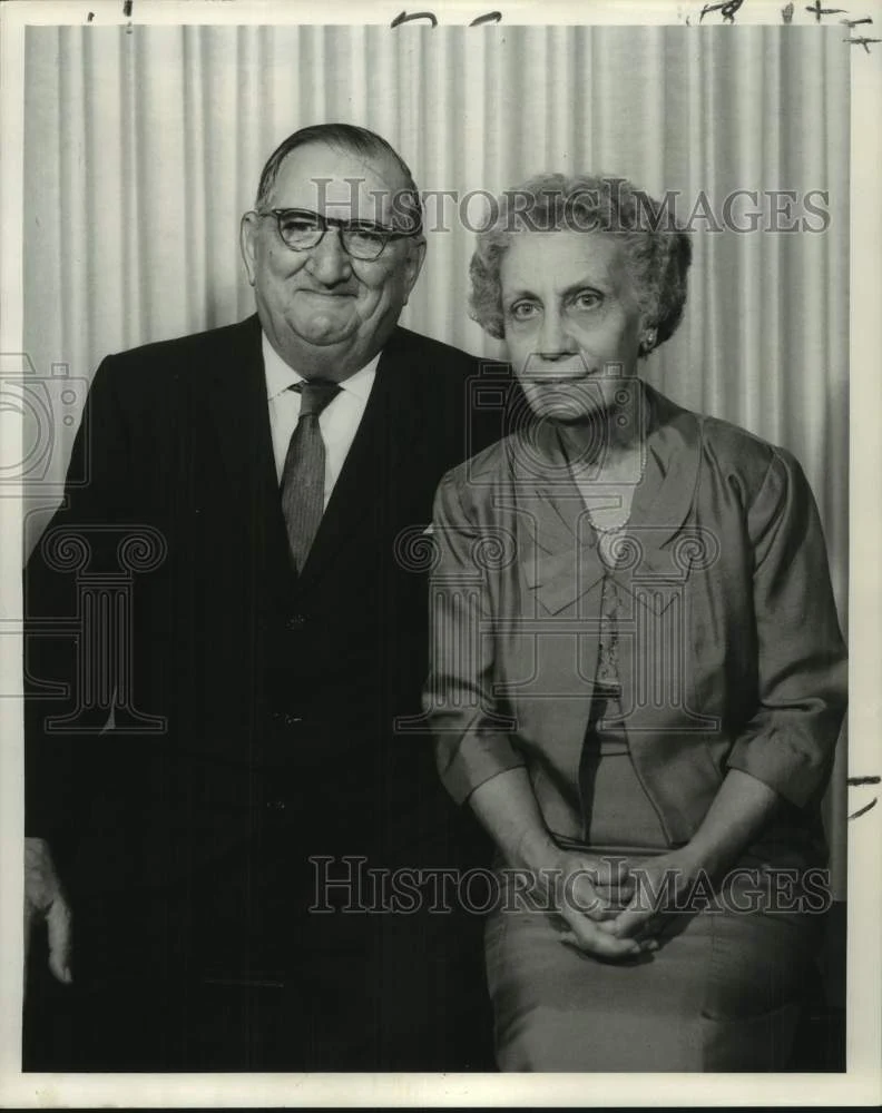 1967 Press Photo Mr. & Mrs. Bernard Schott Celebrate 50th Wedding Anniversary
