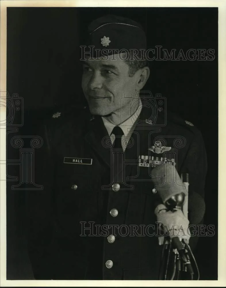 1973 Press Photo George Hall, Military Man - nom04399
