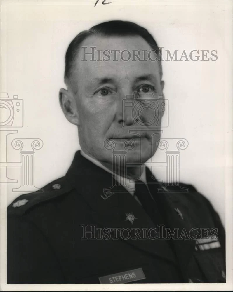 1960 Press Photo Lieutenant Colonel William Stephens of Army Terminal Command