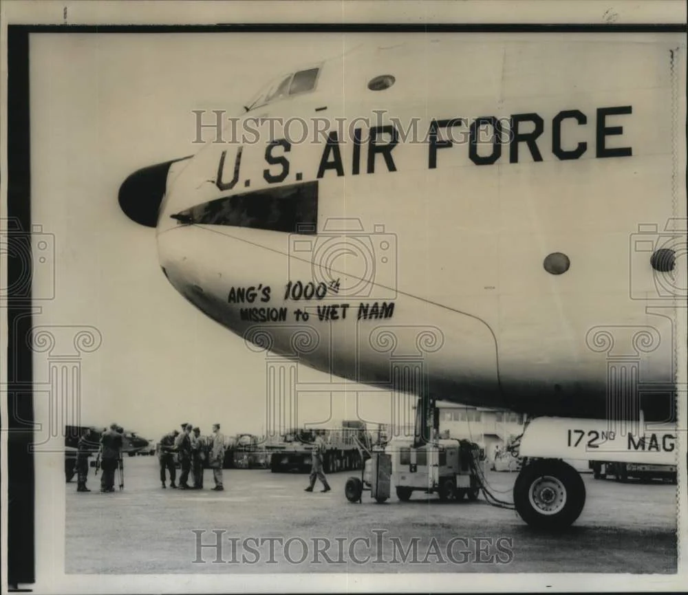 1967 Press Photo Air Force C-124 Globemaster at Da Nang Airfield, Vietnam