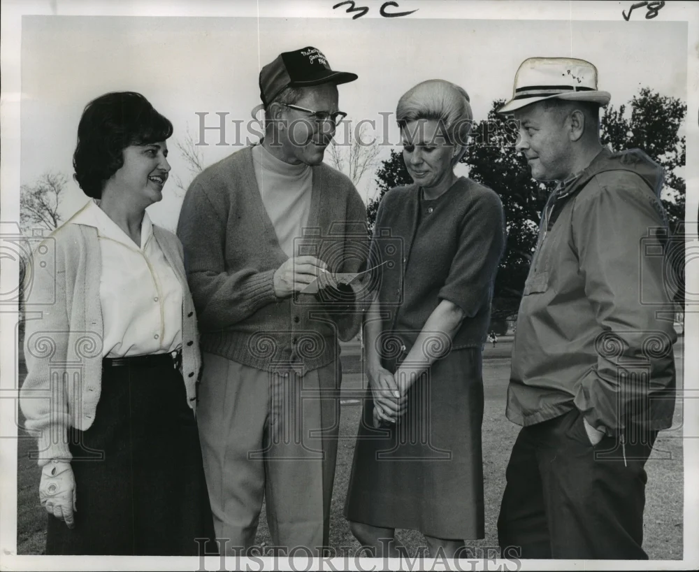 1966 Press Photo The women golfers of the New Orleans Country Club - noo00421
