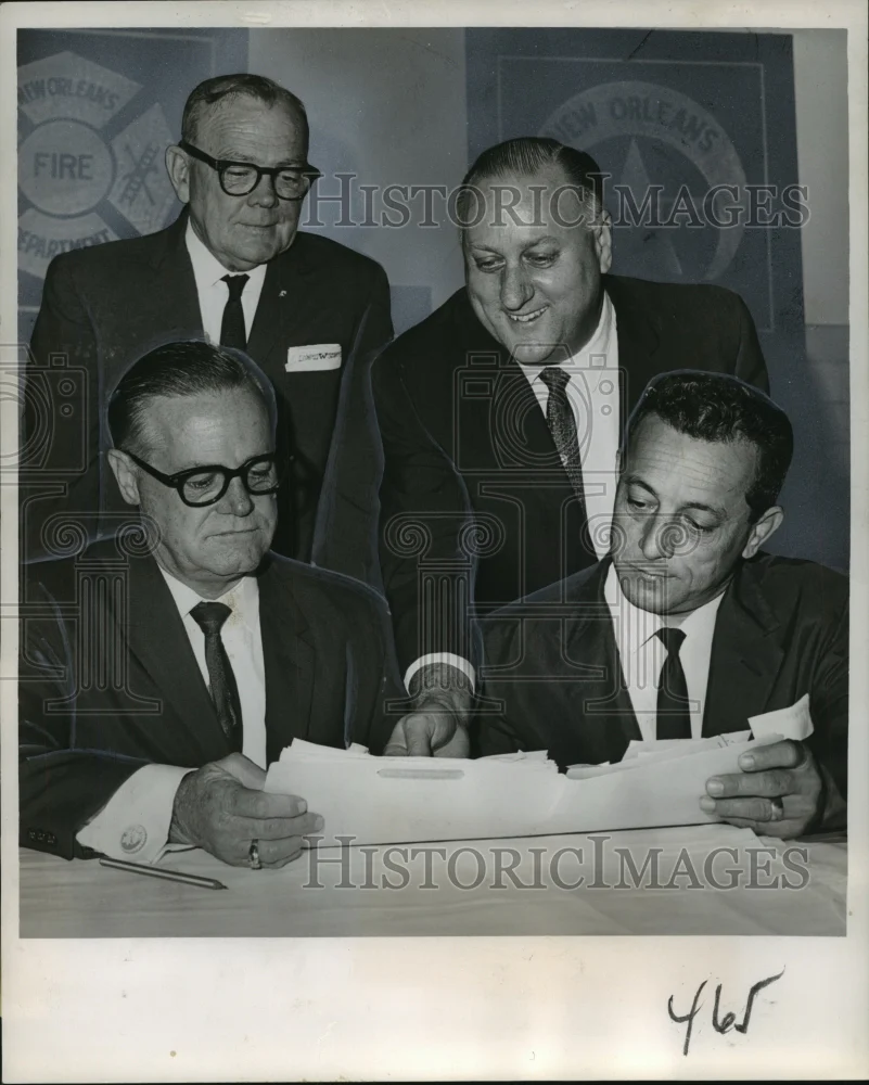 1964 Press Photo Leaders of Peace Officers of Orleans Parish at Meeting