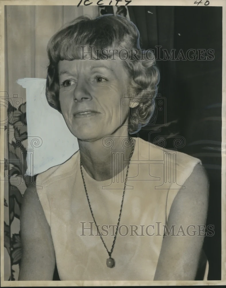 1967 Press Photo - noo10376