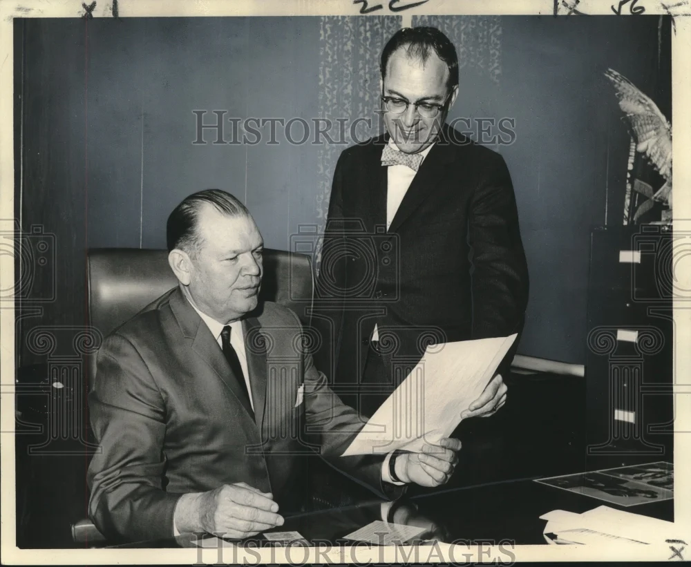 1965 Press Photo James D. Prescott, William J. Dodd, Teacher Appreciation Week
