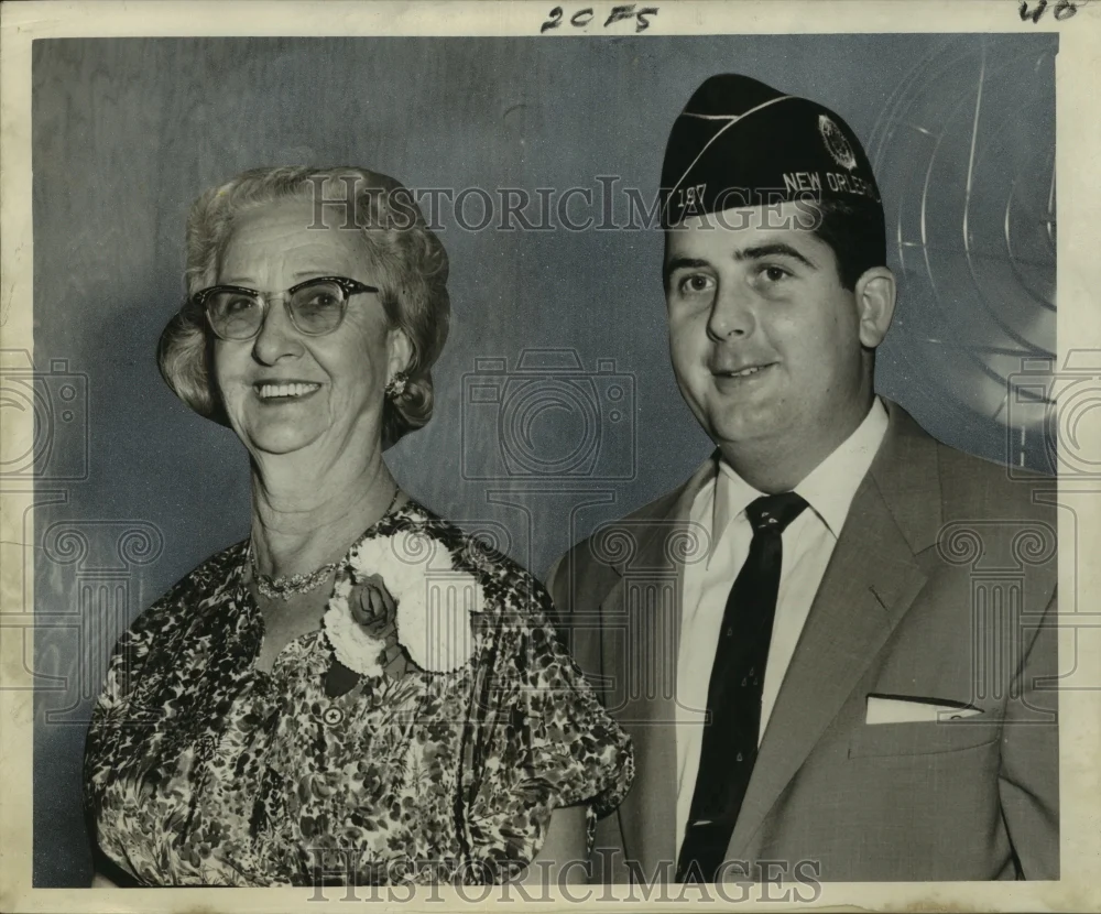 1956 Press Photo Mrs. Edna Darsam and Glen Ebeyer of American Legion - noo14031