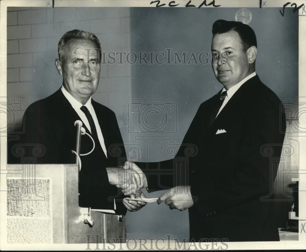 1967 Press Photo Coach Hubie Gallagher and Bussie Mire, Florida Parish sports.