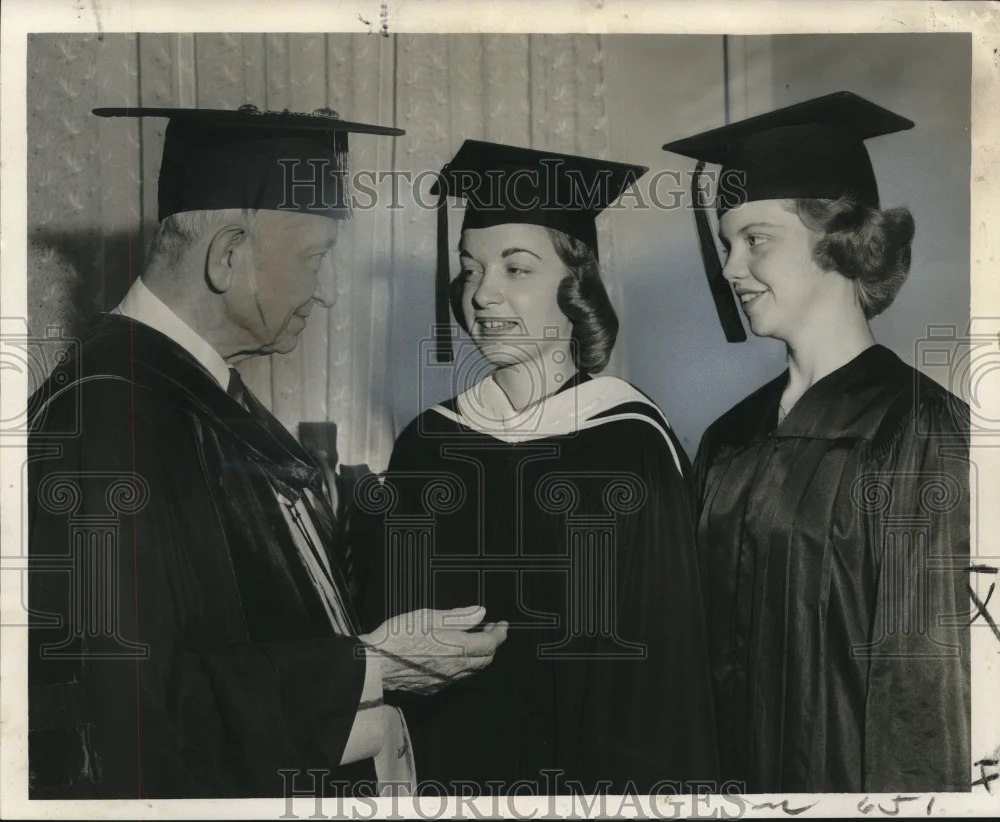 1959 Press Photo Dominican College Honor Graduates & Bishop Brunini, New Orleans