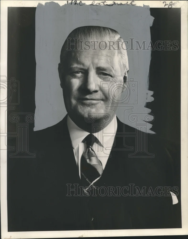 1953 Press Photo President of a Mutual Life Insurance Company Peter Fraser