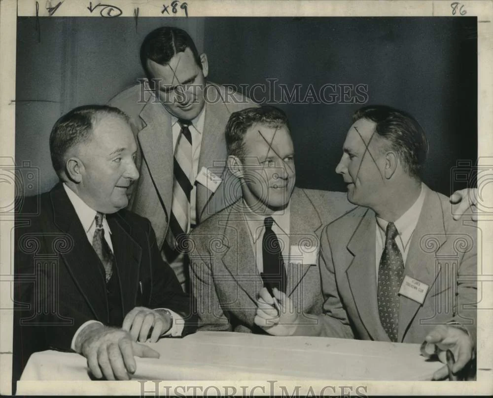 1950 Press Photo LSU's athletic director Red Heard, SEC meeting - noo29703