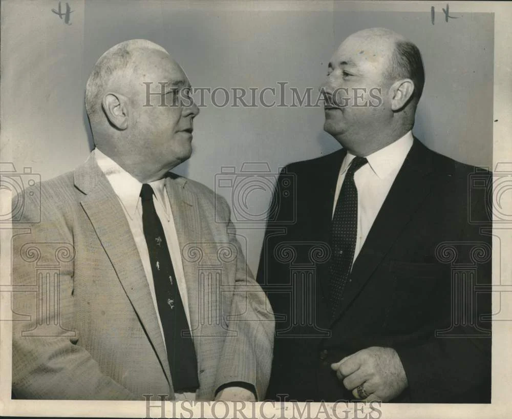 1958 Press Photo Judge Leo W. M'Cune and Captain J.R. Ayers Junior - noo44359