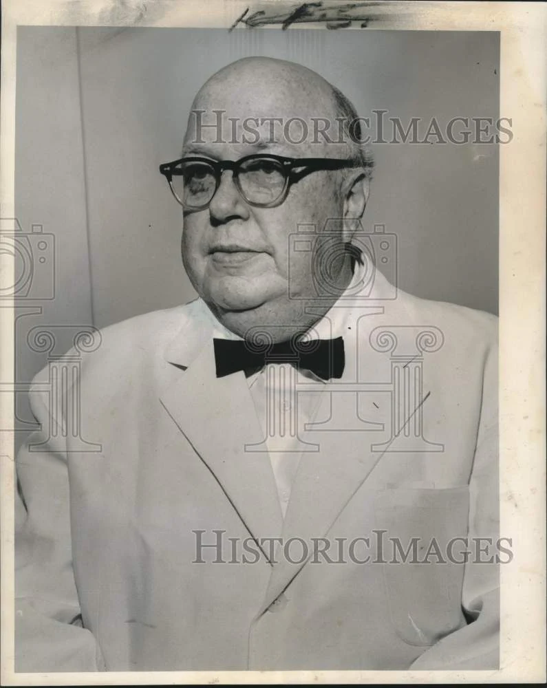 1960 Press Photo Dr. Joseph C. Morris, Communications and Electronic Association