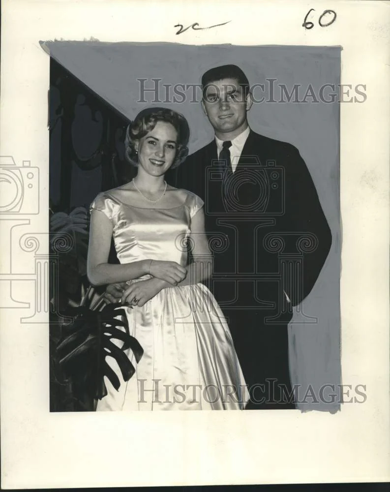 1960 Press Photo Mr. & Mrs. Frank Hennington Nix Jr in their Atlanta home