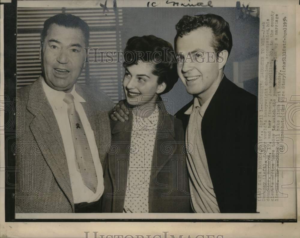 1954 Press Photo Jack Dempsey with daughter Barbara & fiance Jack McMillan