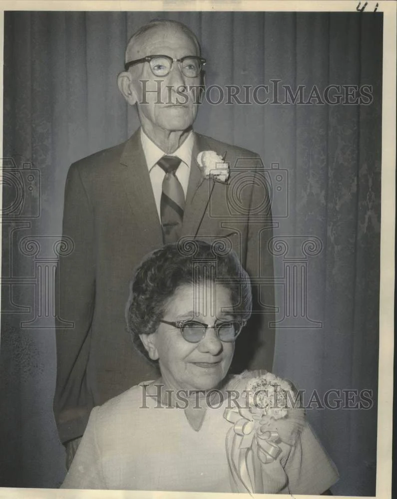 1969 Press Photo Mr. and Mrs. Emile N. Schiro celebrating their 50th anniversary