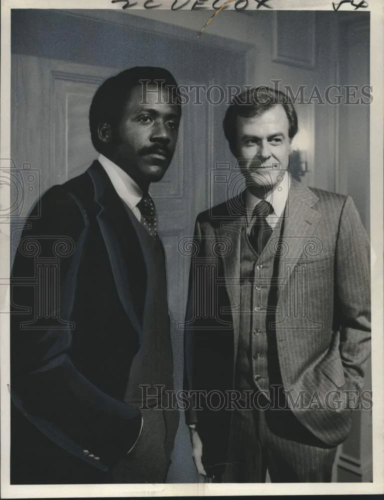 1973 Press Photo Actors Richard Roundtree And Robert Culp - noo59173