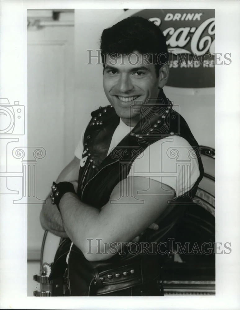 1997 Press Photo "Grease" - Joseph Barbara in Broadway Production - nop05107