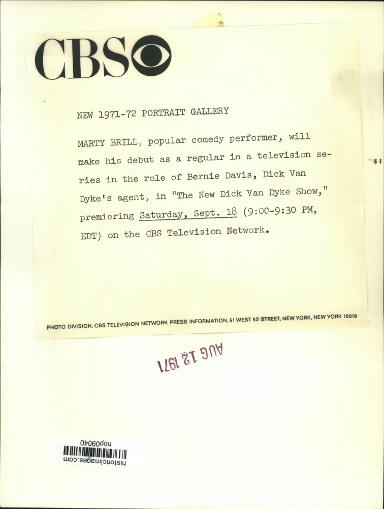 1971 Press Photo Marty Brill stars in "The New Dick Van Dyke Show," on CBS/TV - Image 2